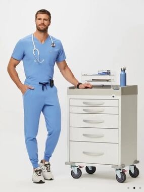 FIGS Scrub Set Ceil Blue Men S Chisec Three-Pocket Top Tansen Jogger Scrub Pants